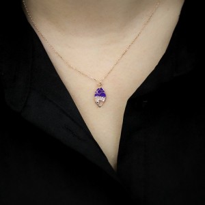 Navy Blue Fish Kolye