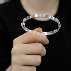 Screwed (vidalı) 6 mm Kelepçe (Beyaz)