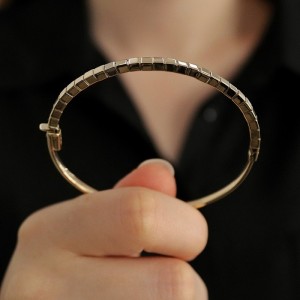 Tasarım 3 mm Cube Kelepçe (Sarı)