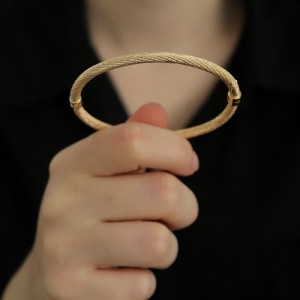 Sandy Kelepçe (Rose)