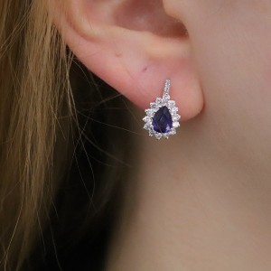 Pırlanta Safir Küpe