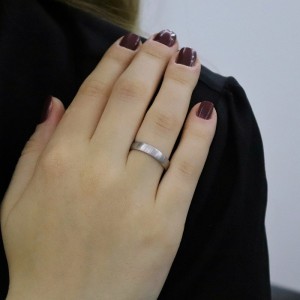 Bombeli 4mm Mat Beyaz Alyans (KADIN)