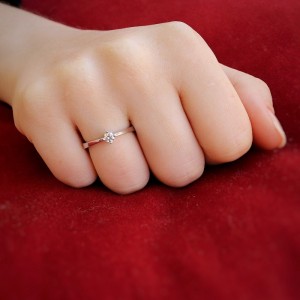 0.15 Karat Pırlanta Tektaş Yüzük