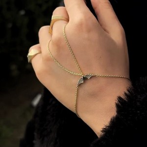 Angel Wings Şahmeran